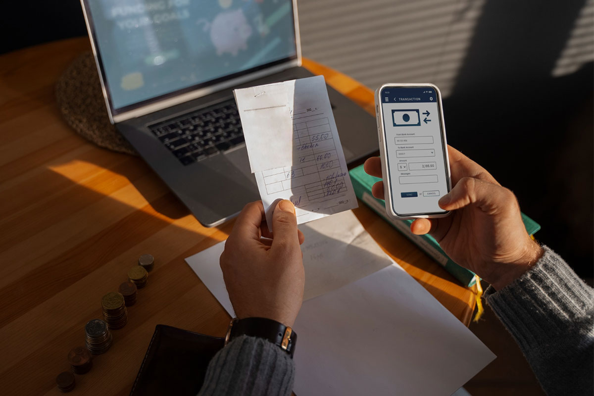 پرداخت اپلیکیشن فی